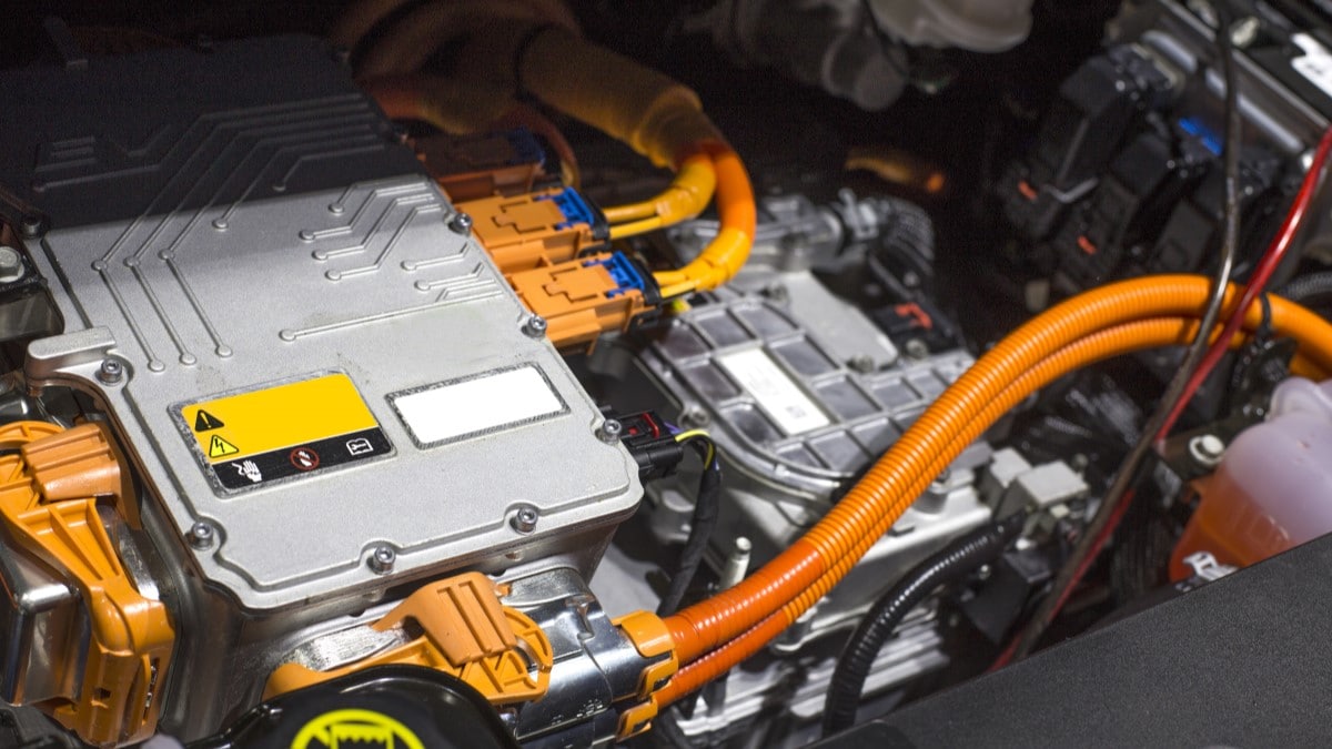 There’s No Place to Charge Electric Cars